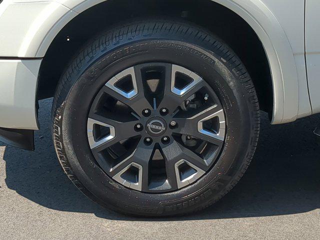 2023 Nissan Titan Crew Cab Platinum Reserve 4x4