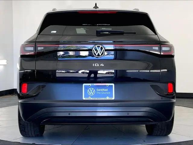 2023 Volkswagen ID.4 Pro