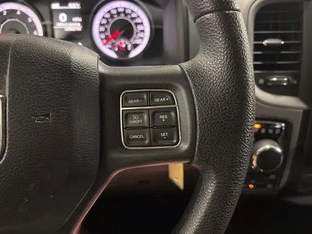 2017 Ram 1500 Express Quad Cab 4x4 6'4" Box