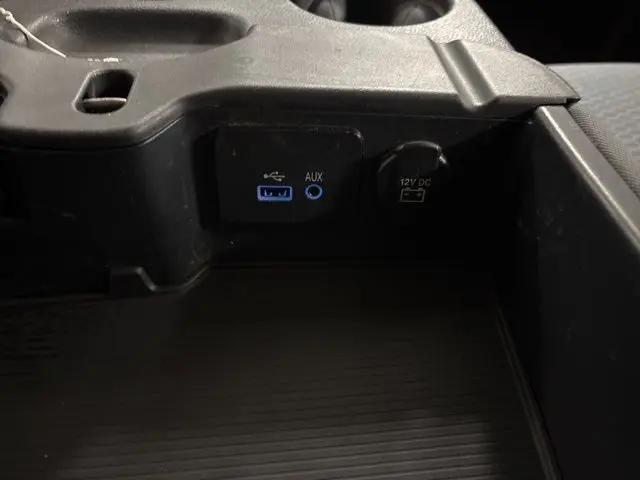2017 Ram 1500 Express Quad Cab 4x4 6'4" Box