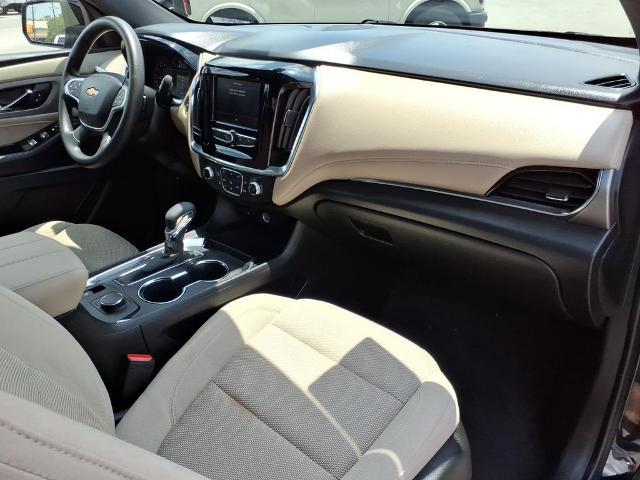 2023 Chevrolet Traverse FWD LS