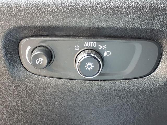 2023 Chevrolet Traverse FWD LS