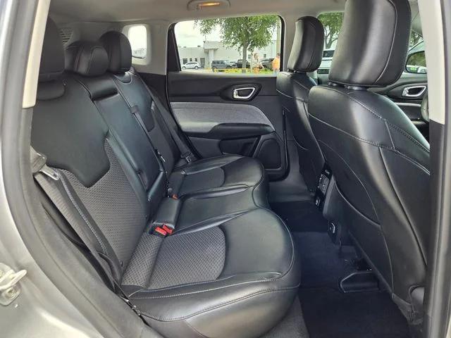 2022 Jeep Compass Latitude FWD