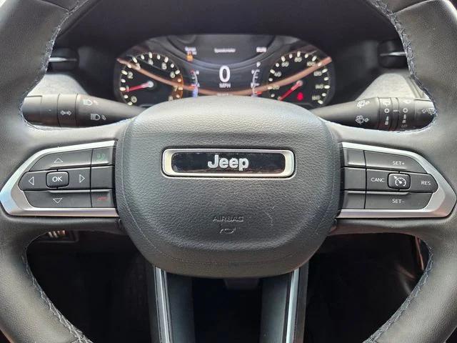 2022 Jeep Compass Latitude FWD
