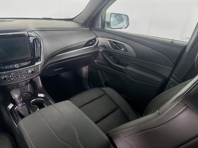 2024 Chevrolet Traverse AWD LT Leather
