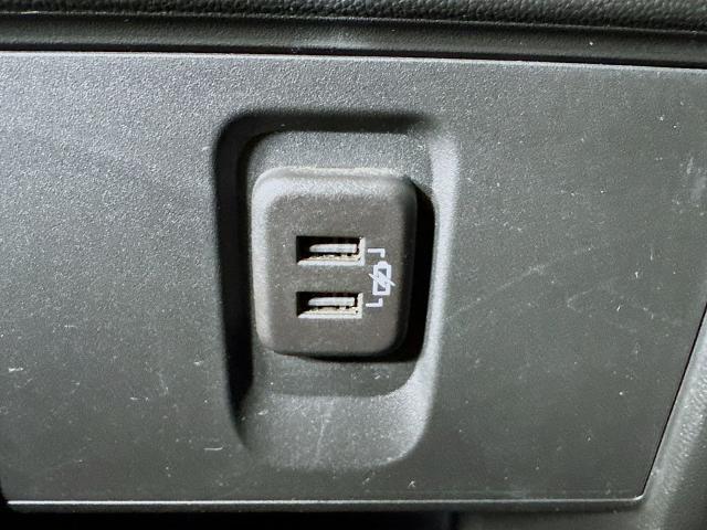 2024 Chevrolet Traverse AWD LT Leather