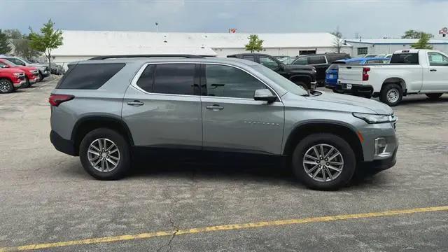 2023 Chevrolet Traverse AWD LT Cloth