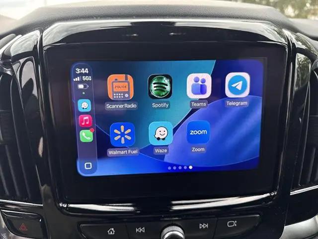 2023 Chevrolet Traverse AWD LT Cloth