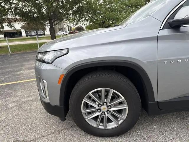 2023 Chevrolet Traverse AWD LT Cloth