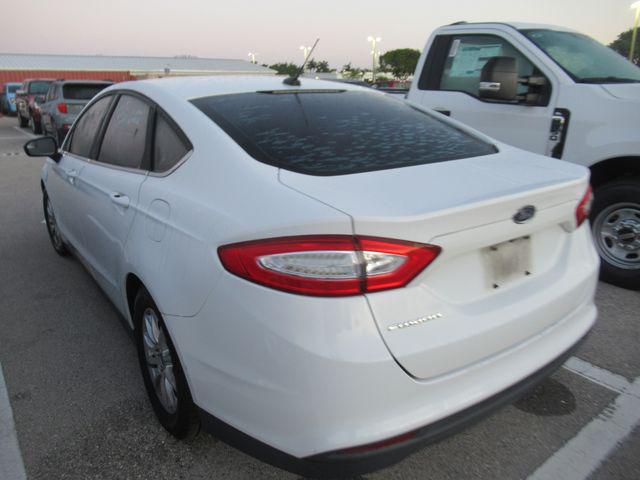 2015 Ford Fusion S