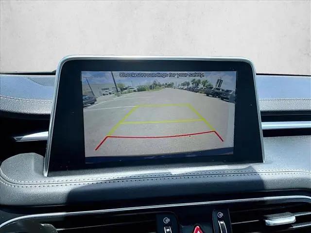 2020 Genesis G70 2.0T RWD