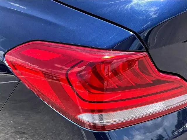 2020 Genesis G70 2.0T RWD