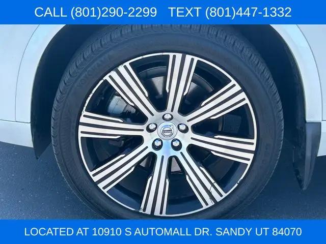 2020 Volvo XC90 Hybrid T8 Inscription 7 Passenger