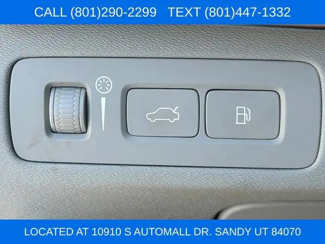 2020 Volvo XC90 Hybrid T8 Inscription 7 Passenger