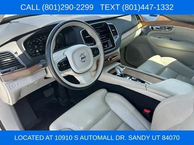 2020 Volvo XC90 Hybrid T8 Inscription 7 Passenger