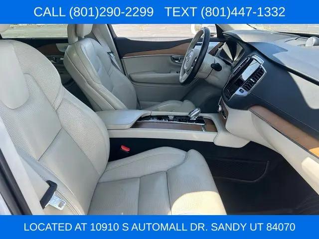 2020 Volvo XC90 Hybrid T8 Inscription 7 Passenger