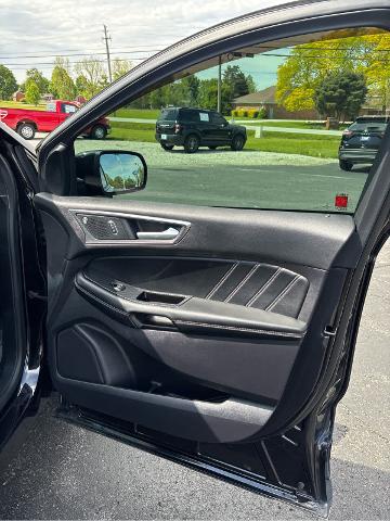 2020 Ford Edge ST