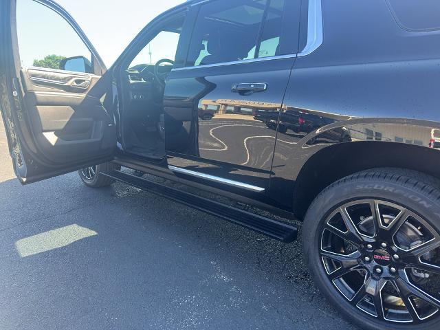 2023 GMC Yukon XL 4WD Denali