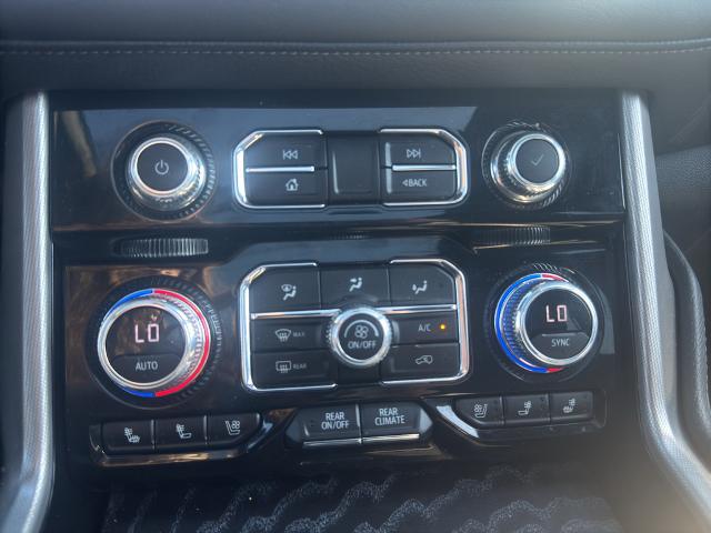 2023 GMC Yukon XL 4WD Denali