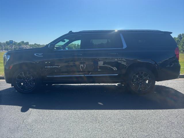 2023 GMC Yukon XL 4WD Denali
