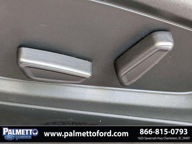 2020 Ford Explorer Base