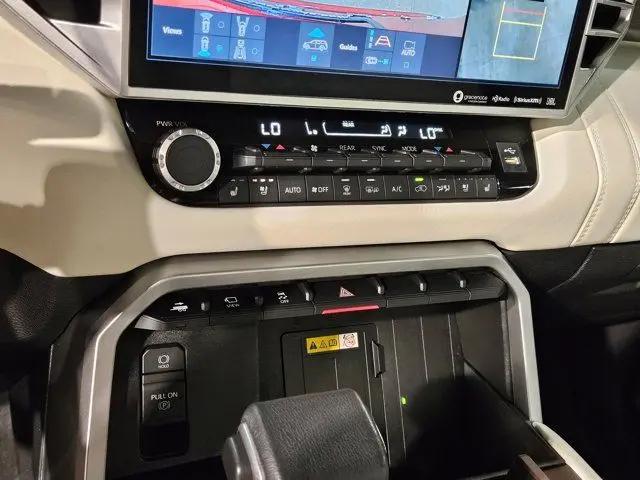 2024 Toyota Sequoia Capstone