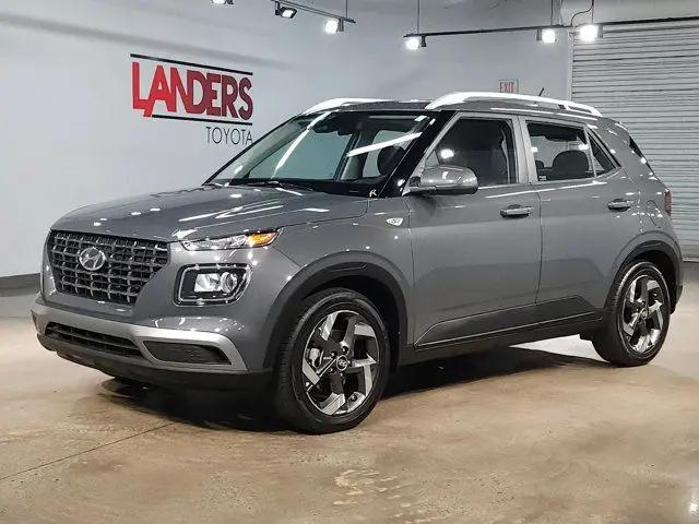2025 Hyundai Venue SEL