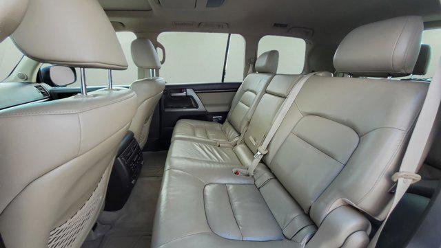 2009 Toyota Land Cruiser V8