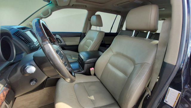 2009 Toyota Land Cruiser V8