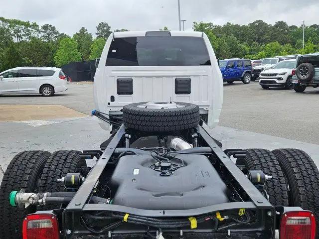 2026 Ram 5500 Tradesman/Big Horn