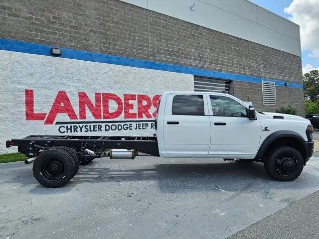 2026 Ram 5500 Tradesman/Big Horn
