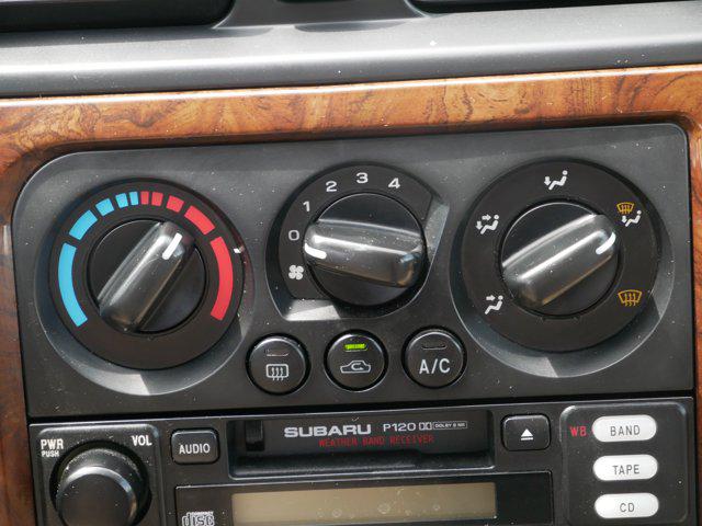 2001 Subaru Outback Base