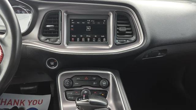 2019 Dodge Challenger SXT