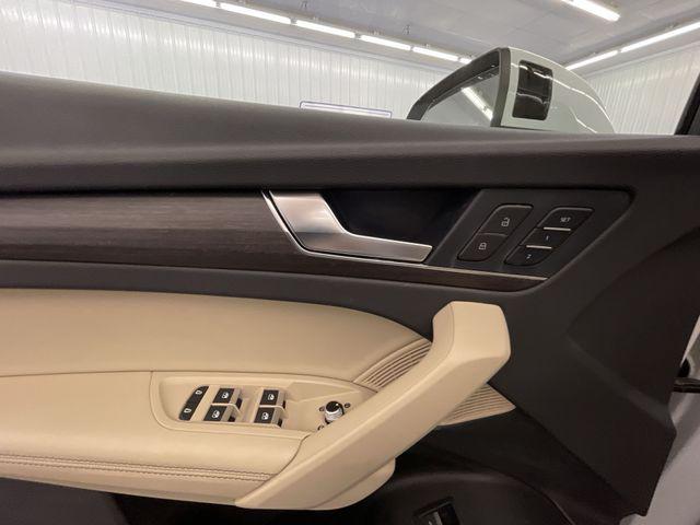2021 Audi Q5 Premium Plus 45 TFSI quattro S tronic