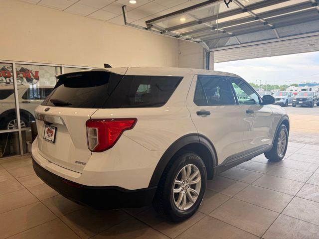 2021 Ford Explorer Base