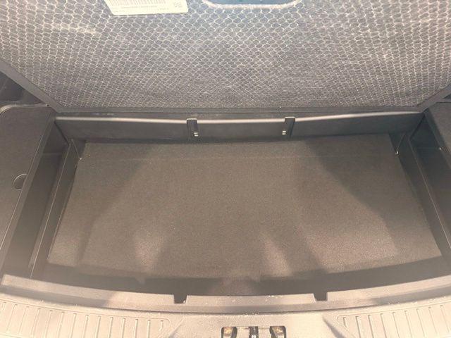 2021 Ford Explorer Base