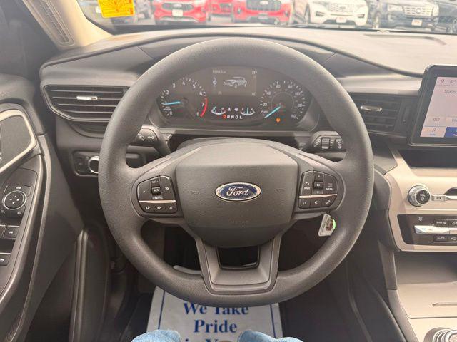 2021 Ford Explorer Base