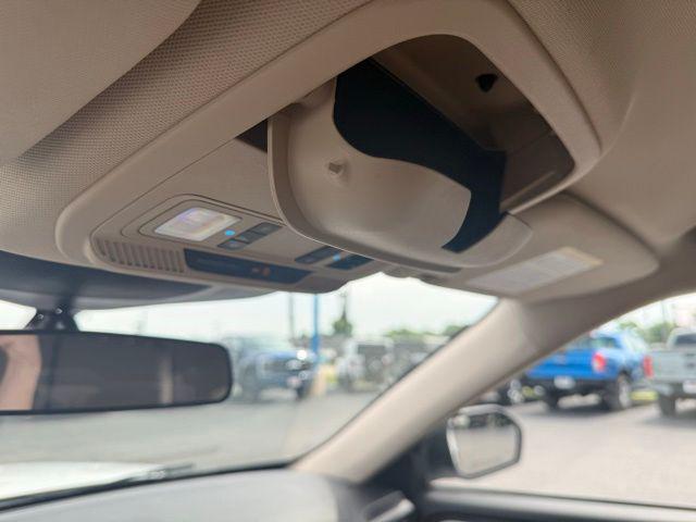 2021 Ford Explorer Base
