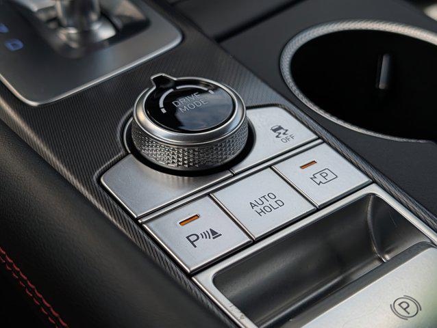 2025 Genesis G70 3.3T AWD Sport Advanced