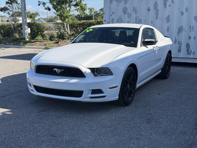 2014 Ford Mustang V6