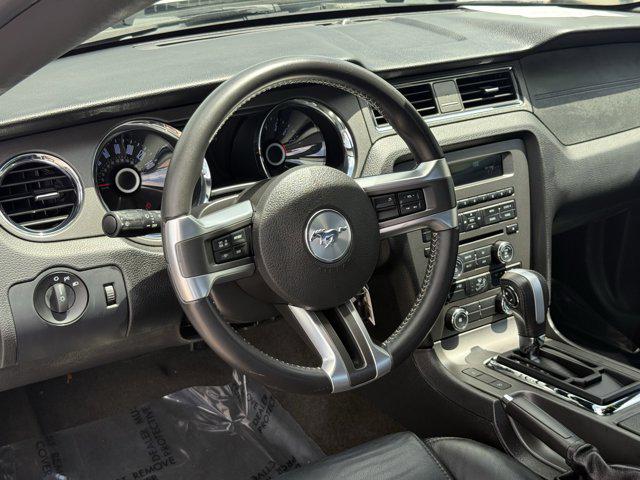 2014 Ford Mustang V6