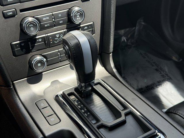 2014 Ford Mustang V6