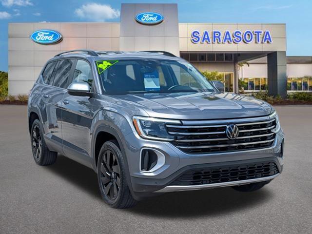 2024 Volkswagen Atlas 2.0T SE w/Technology for sale in Sarasota, FL