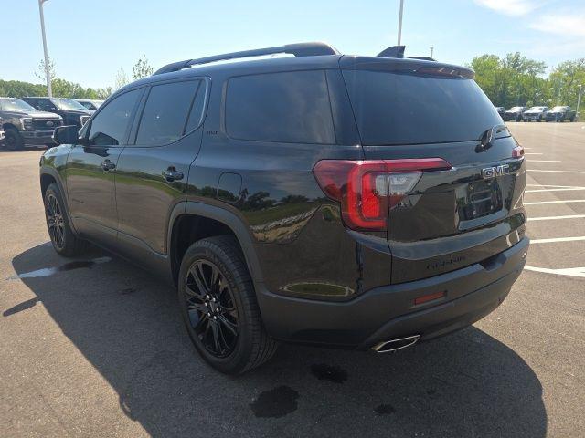 2023 GMC Acadia AWD SLT