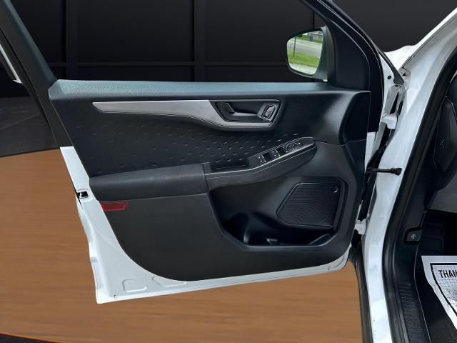 2020 Ford Escape S
