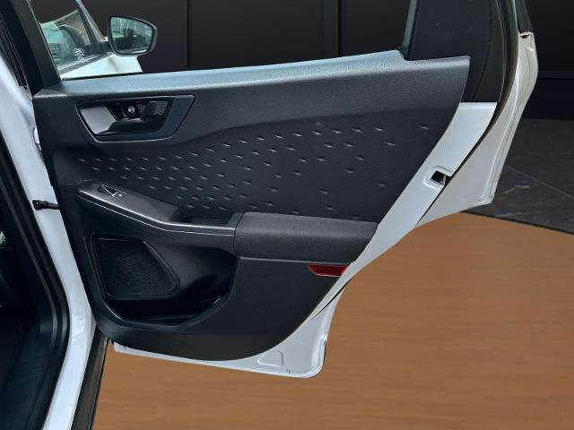 2020 Ford Escape S