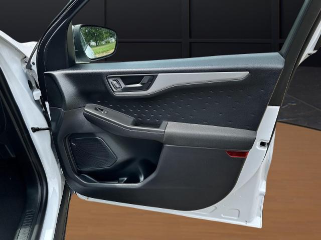 2020 Ford Escape S