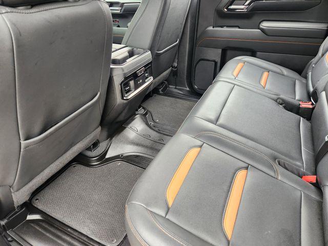 2023 GMC Sierra 1500 4WD Crew Cab Short Box AT4