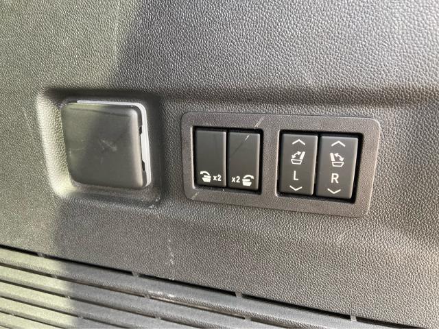 2024 GMC Yukon XL 4WD SLT