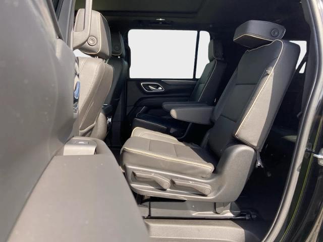 2024 GMC Yukon XL 4WD SLT